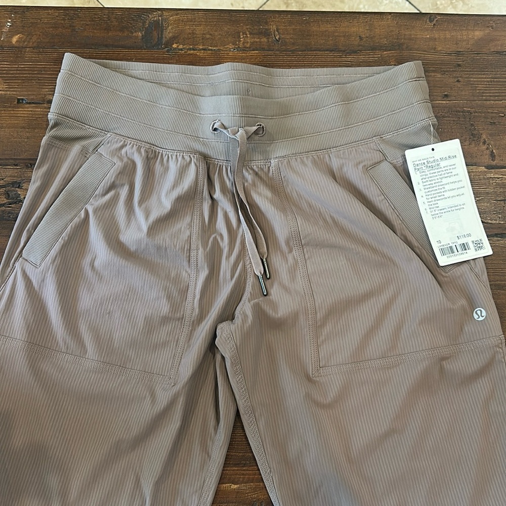 Lululemon Dance Studio Mid-Riise Pant Regular